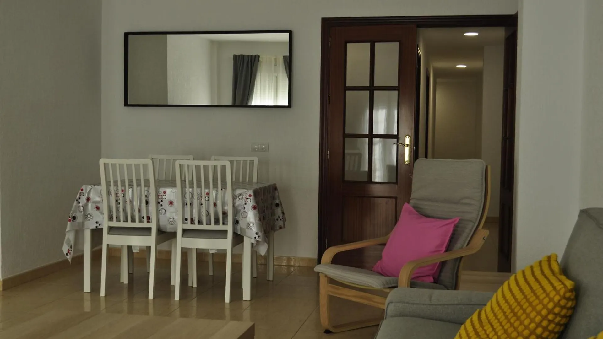 아파트 Apartamento Turistico 'Rios' By Namestia 산 후안 델 푸에르토