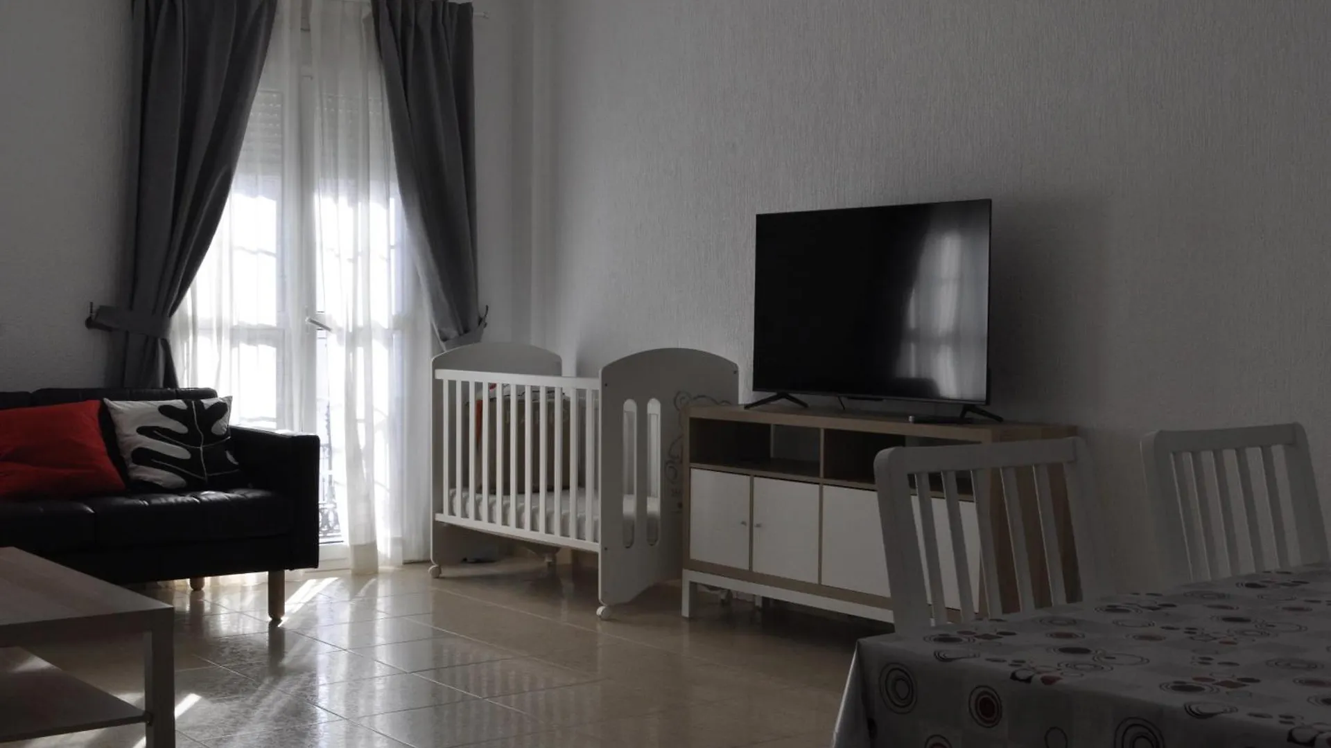 Apartamento Turistico 'Rios' By Namestia San Juan Del Puerto Spain